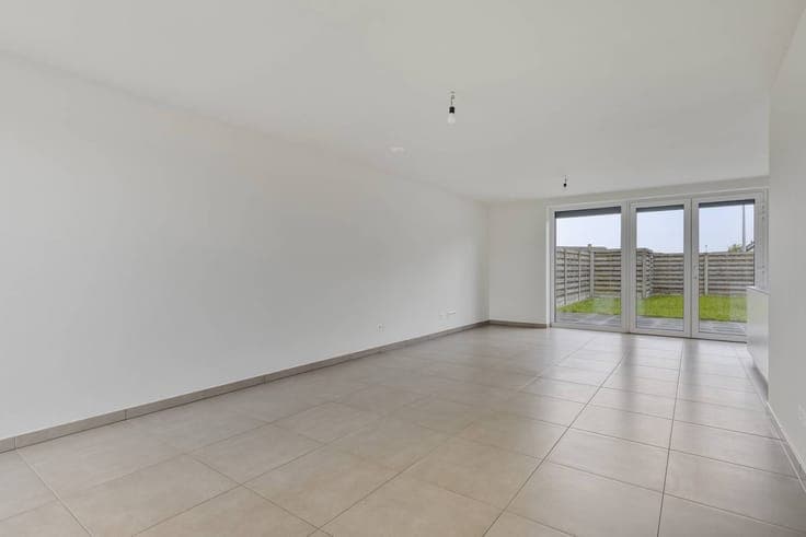 Ready to move in and bright BEN home in Rumbeke for sale