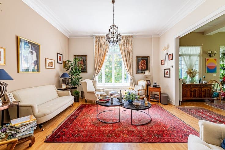 Superb Victorian house with lush garden - 6bed, 3bath