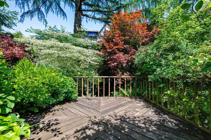 Superb Victorian house with lush garden - 6bed, 3bath