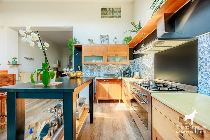 5 bedroom house for sale in HAINE-SAINT-PAUL.