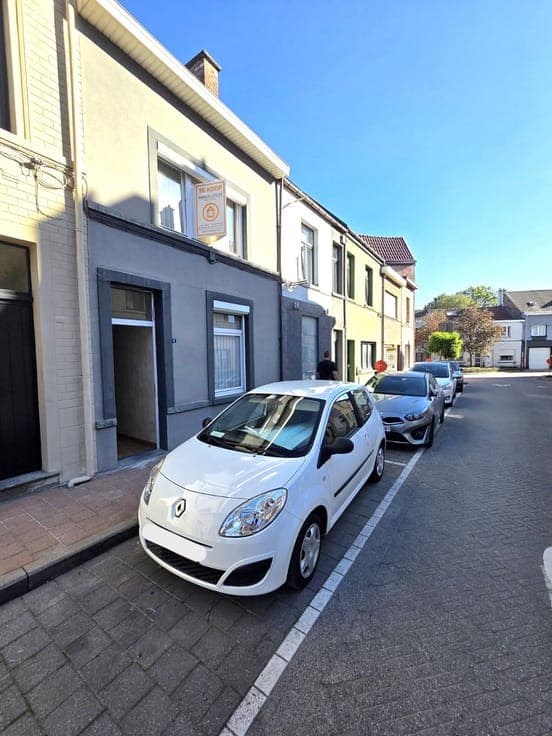 Proper and tidy... @ Peutie.