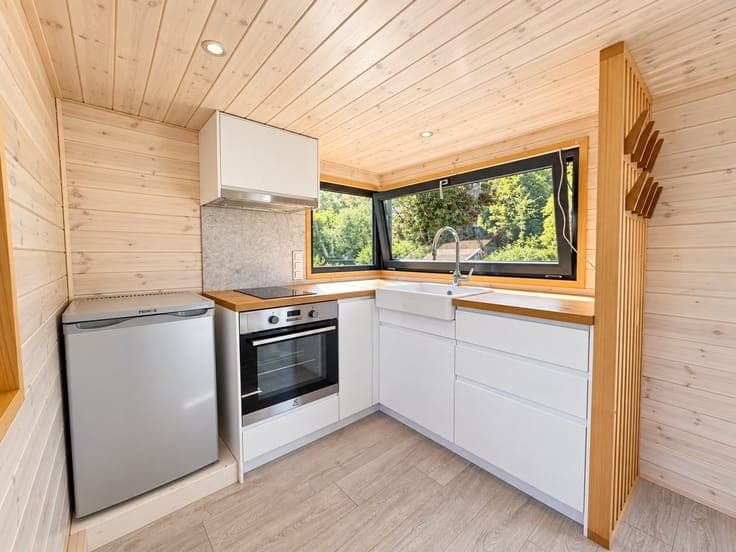 Magnifique et récente Tiny House sur terrain en bordure de r