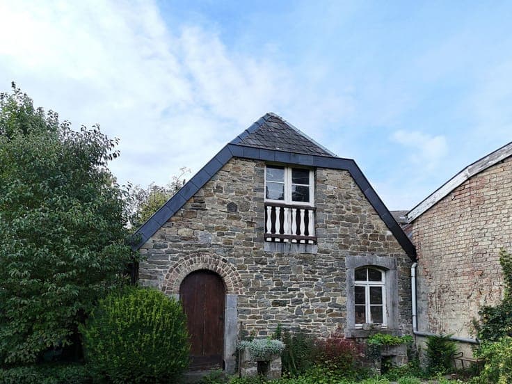 Maison de caractère avec magnifique jardin
