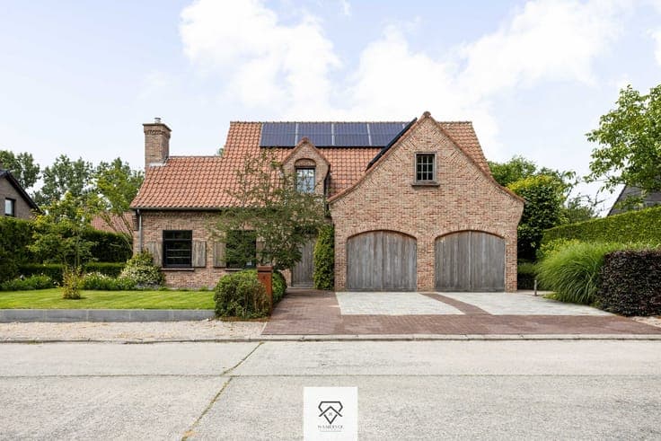 Landelijke villa met karakter, ruimte en verfijning op ee...