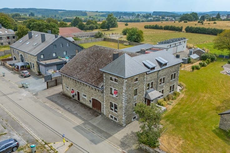 4-Bedroom House with Warehouse and Over 50 ares of Land