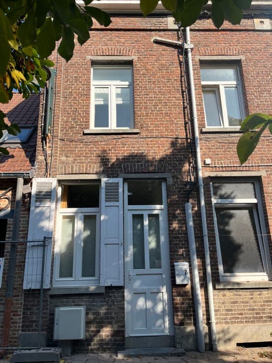 Charming house in the heart of the village