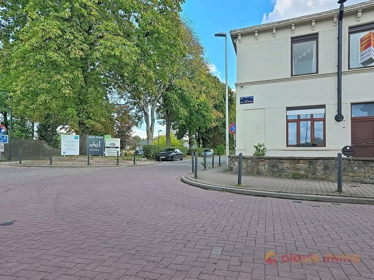 Pleasant house with garden