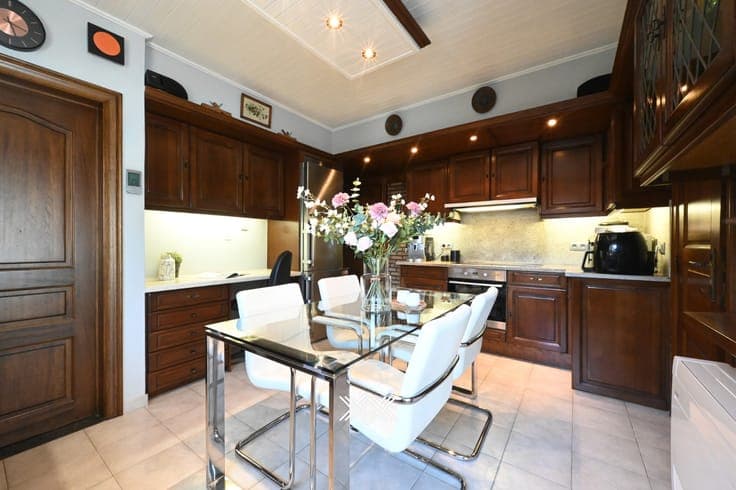 Rustig wonen in een gemoderniseerde koppelwoning