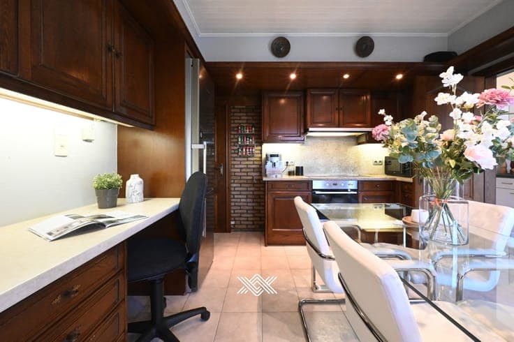 Rustig wonen in een gemoderniseerde koppelwoning