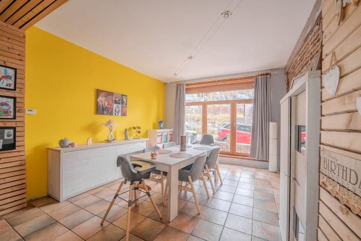 For Sale: 4-Bedroom House, Amay
