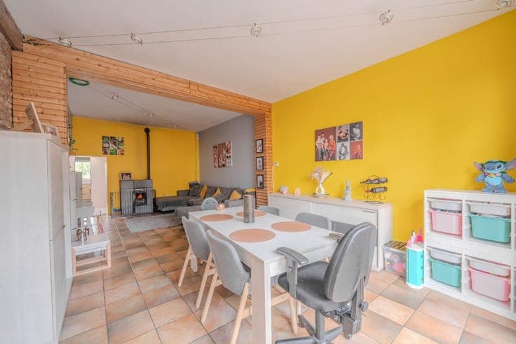 For Sale: 4-Bedroom House, Amay