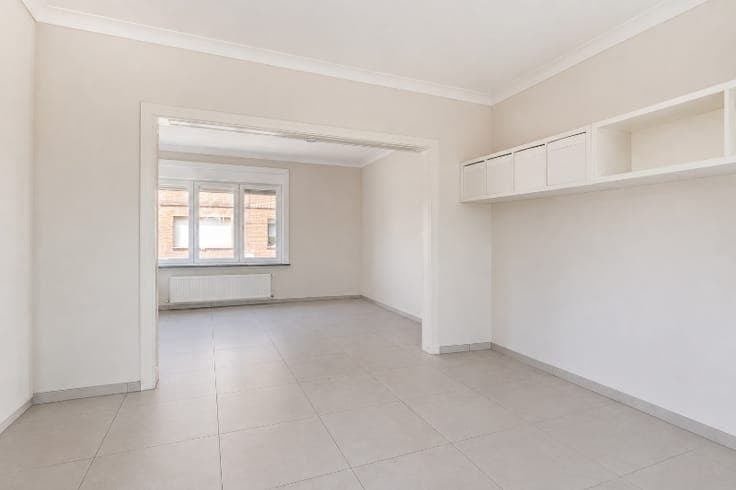 Instapklare woning met 4 slpkrs en tuin