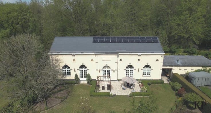 Exceptional property in Morlanwelz, 500 m² of living space.