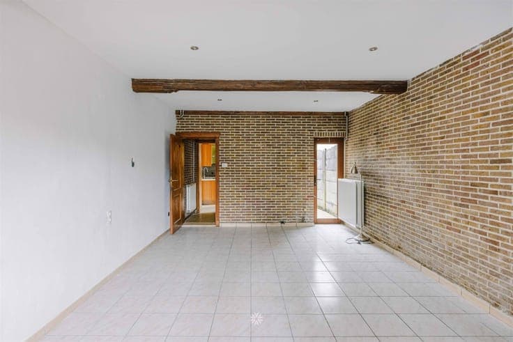Te renoveren woning nabij centrum Destelbergen