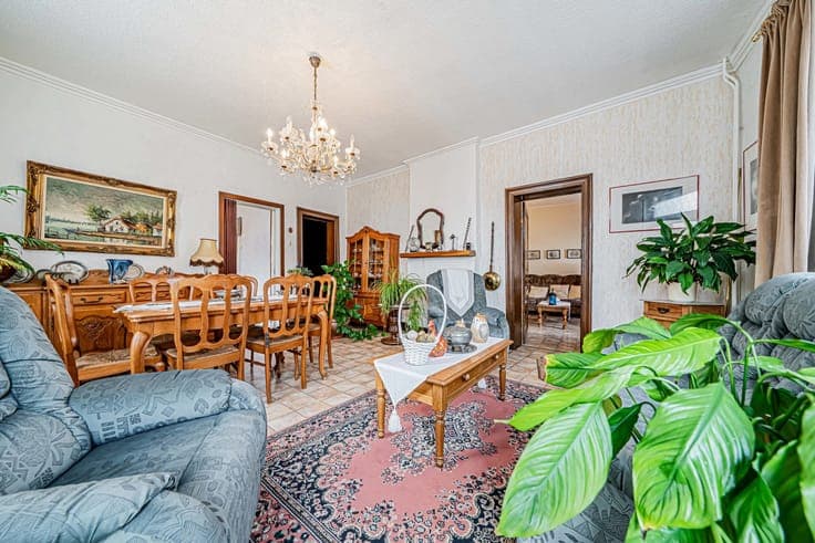 House in Lens-Saint-Remy