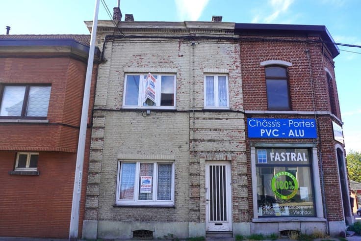 House in Charleroi Montignies-sur-Sambre