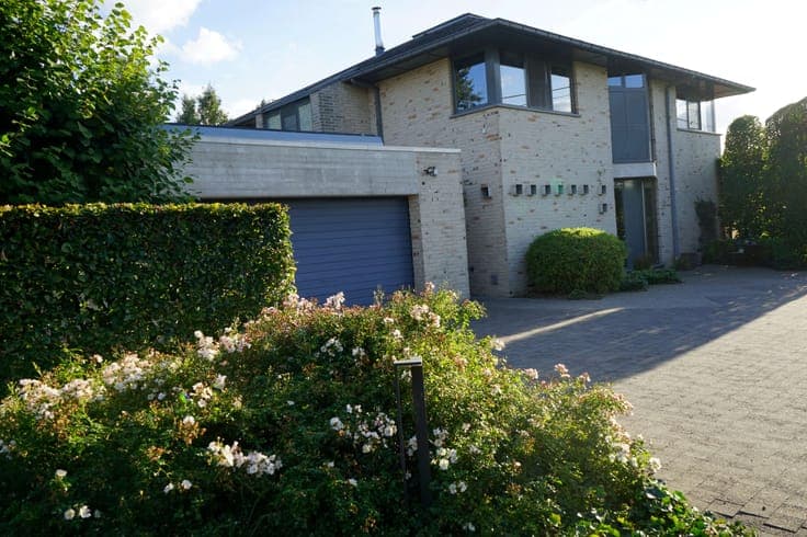Spacious energy-efficient villa with 4 bedrooms