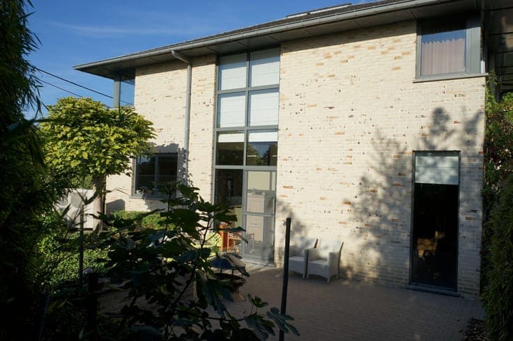Spacious energy-efficient villa with 4 bedrooms