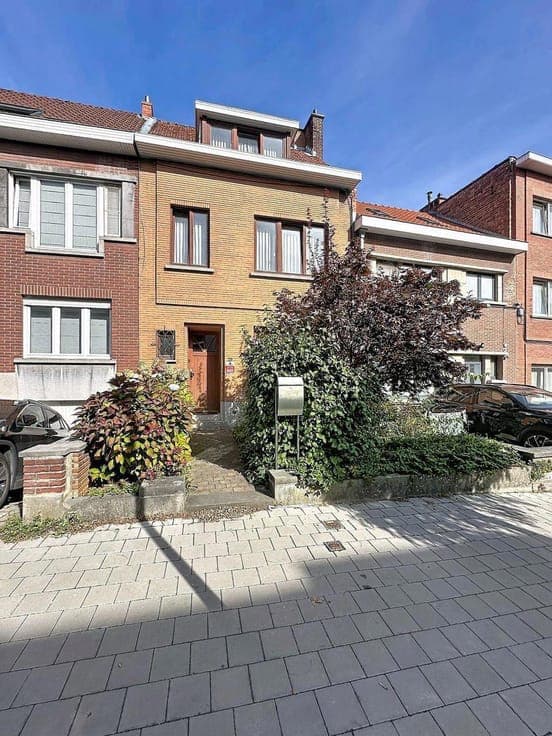 Single-family home - 4 bedrooms - garden