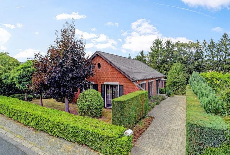 Spacious home in a quiet street in Overijse