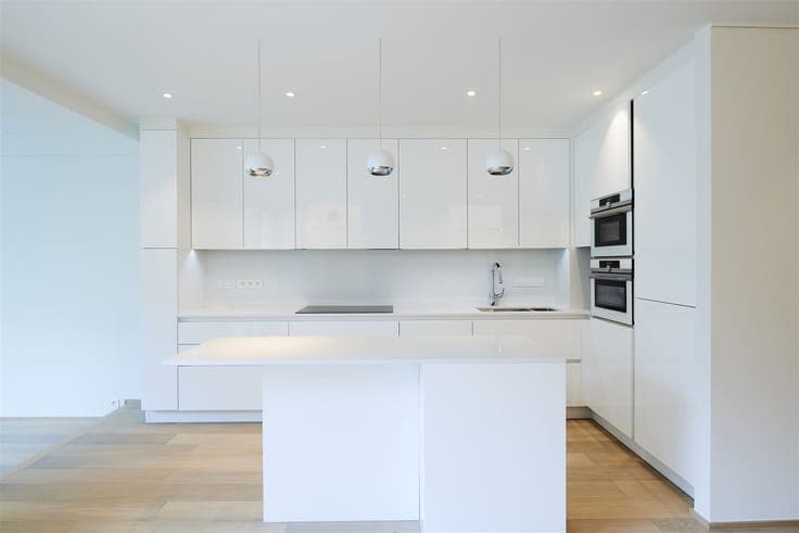 Exceptional triplex with garden