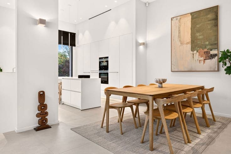 New Contemporary House – Brugmann District