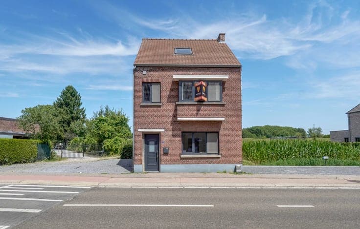 Sale - House Bilzen-Hoeselt - 266,000 €