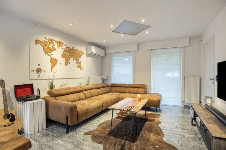 Ready to move in 4 bedroom house in Hertsberge