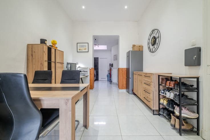 IMM 2U RENOVE - PEB C - ELEC OK - JARDIN - POSS 2000€/MOIS
