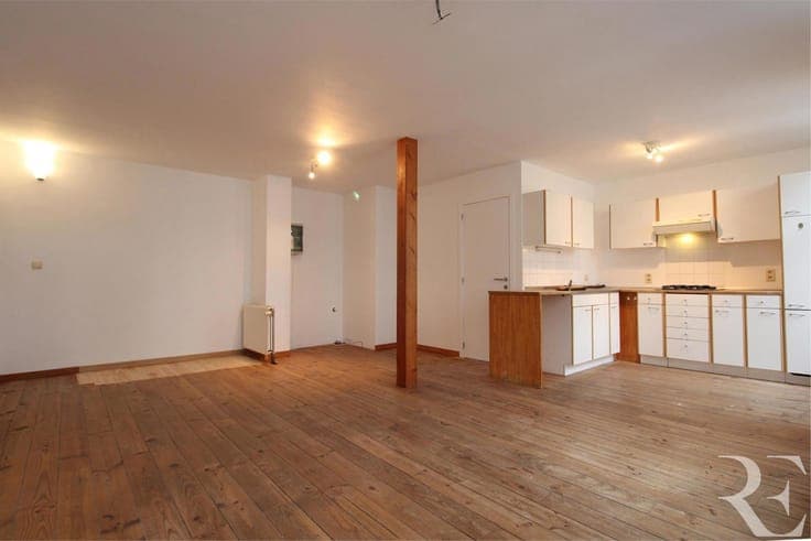 LA CHASSE – JOURDAN – 150 m² REAR HOUSE – 3 BEDROOMS