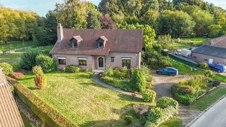 Villa 4 façades - 5 ch. (poss. pour en partie plain pied)