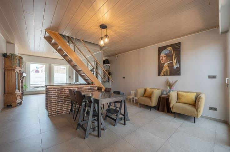 Gerenoveerde woning met uitstekend EPC (label B) en 3 sla...
