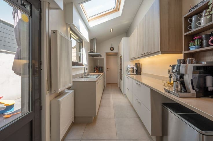 Gerenoveerde woning met uitstekend EPC (label B) en 3 sla...