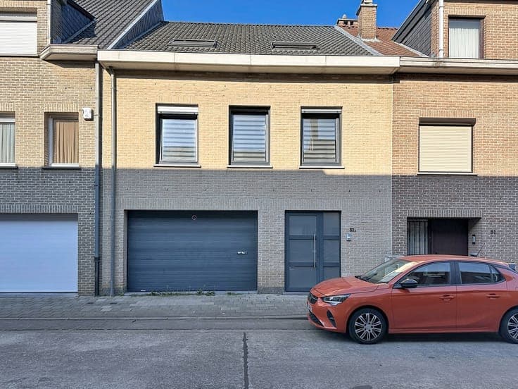 Quietly located practical home with garden and garage