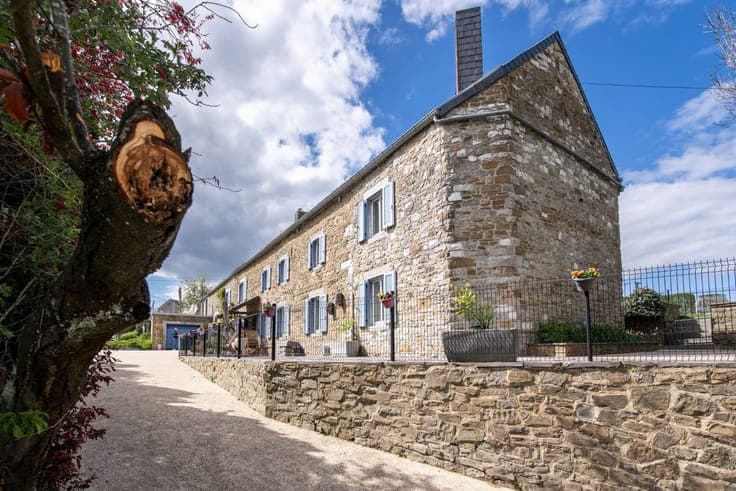 House in Assesse