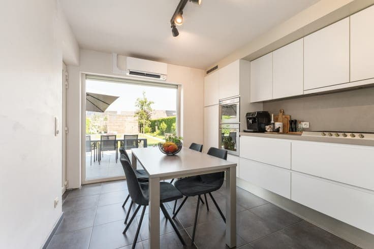 Moderne, instapklare gezinswoning op toplocatie in Kuurne...