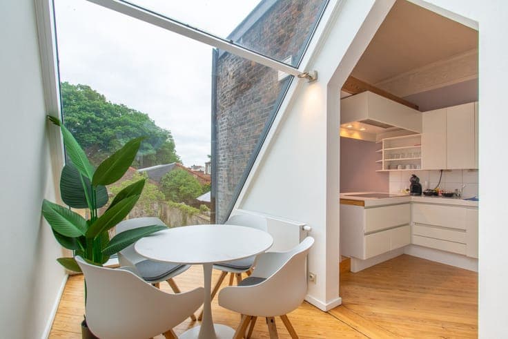 Characterful city house with garden and 4 bedrooms