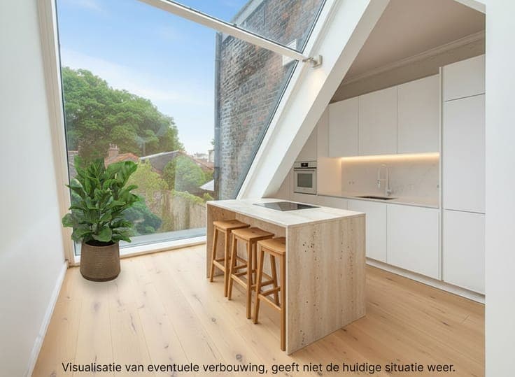 Characterful city house with garden and 4 bedrooms