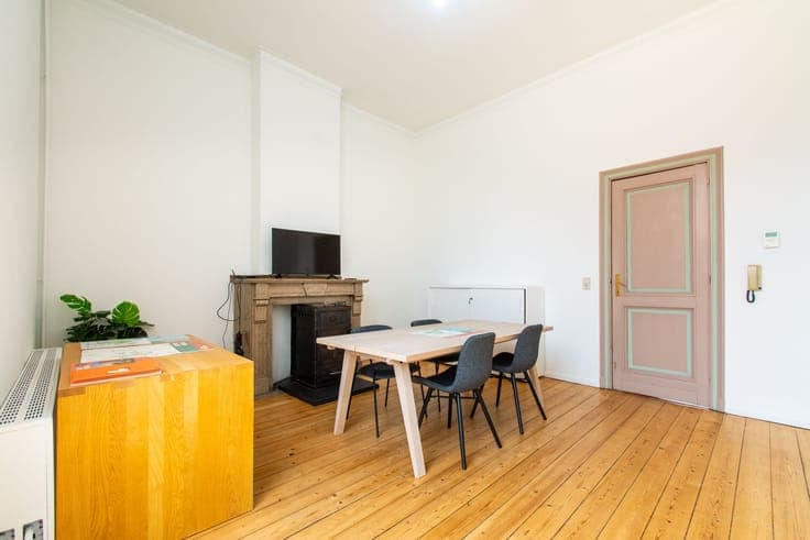 Characterful city house with garden and 4 bedrooms