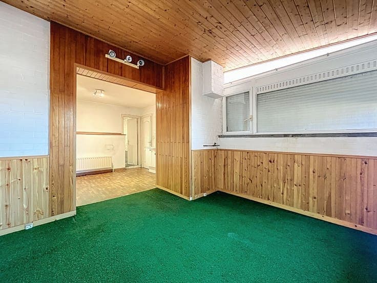 MAISON 3 CHAMBRES + BUREAU DE ± 218M² AVEC JARDIN ET GARAGE
