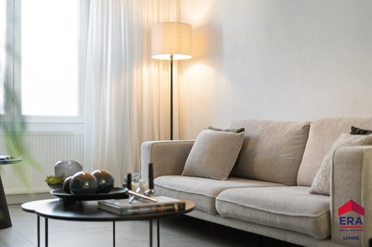 Renovated 4-Bedroom Home with City Garden near centre