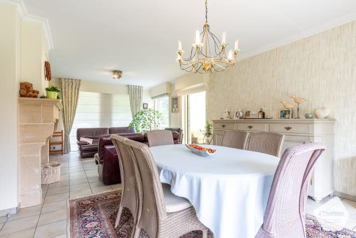 Ruime villa in het groen & rustige omgeving met 6 slaapka...