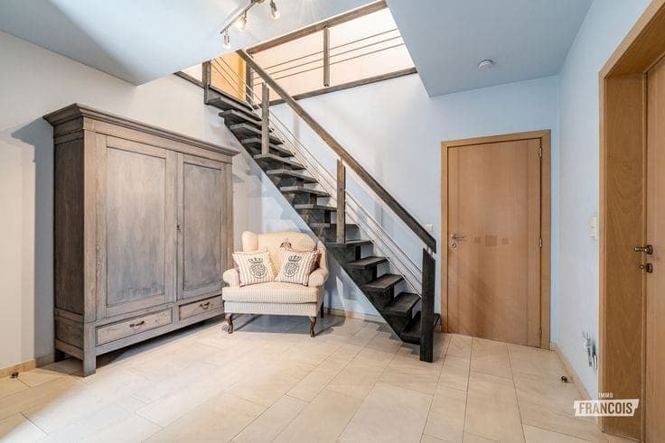 Spacious 4-bedroom family home in Sint-Lievens-Houtem