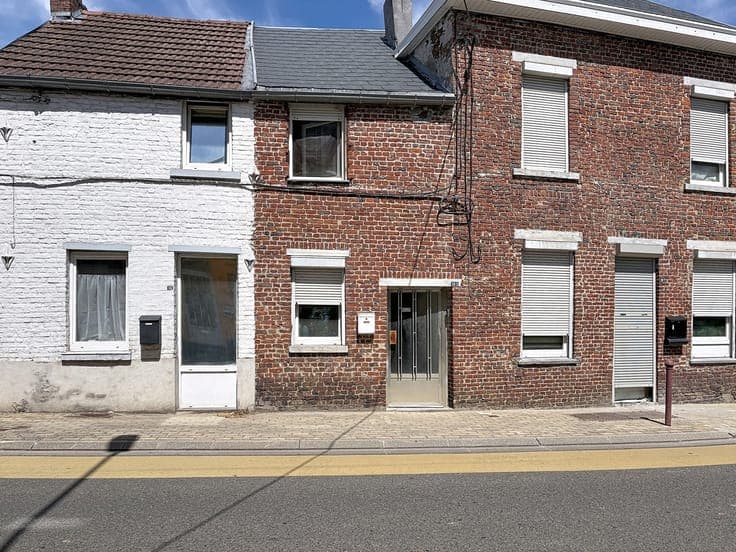 House in Courcelles
