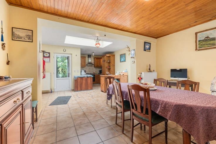 House with garden to renovate in Machelen