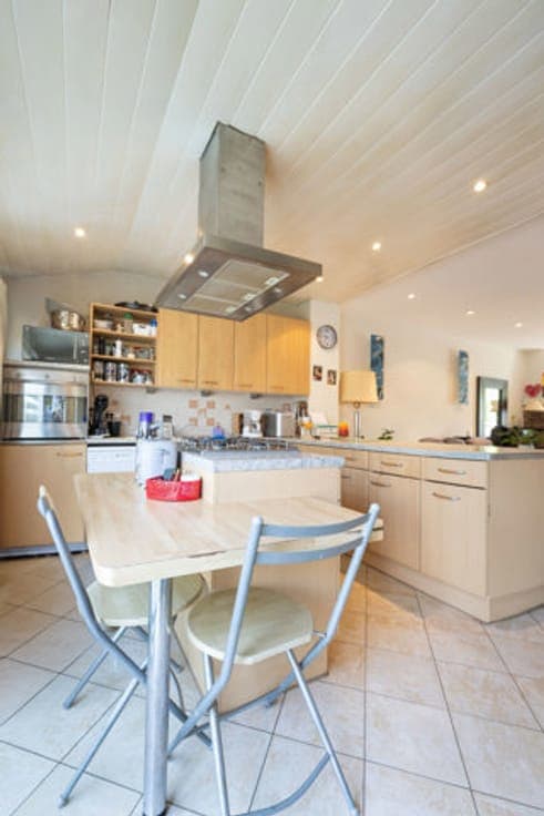 Beautiful 3 bedroom house of ± 145m²