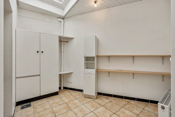 Goed gelegen rijwoning met 2 slaapkamers en een af te wer...