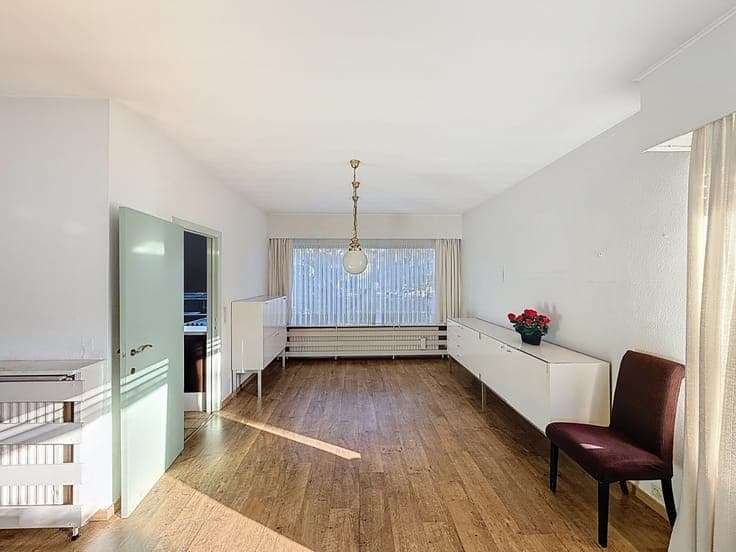 Op te knappen villa in de Simli-wijk te Nieuwpoort