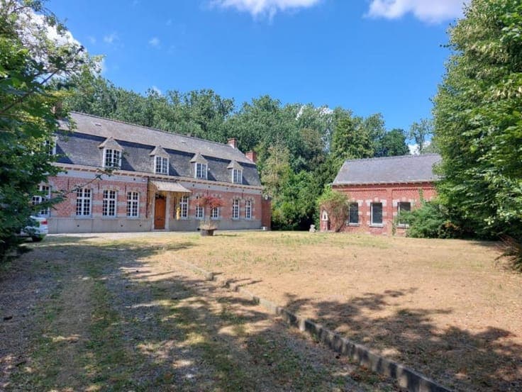 House in Moustier