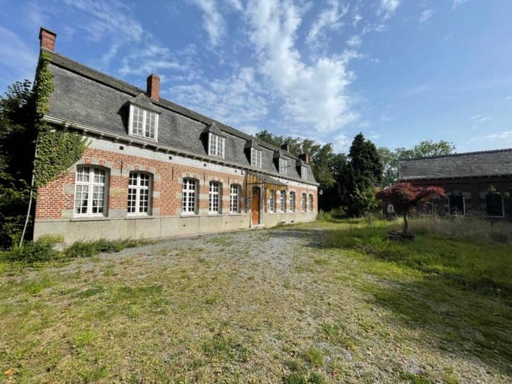 House in Moustier